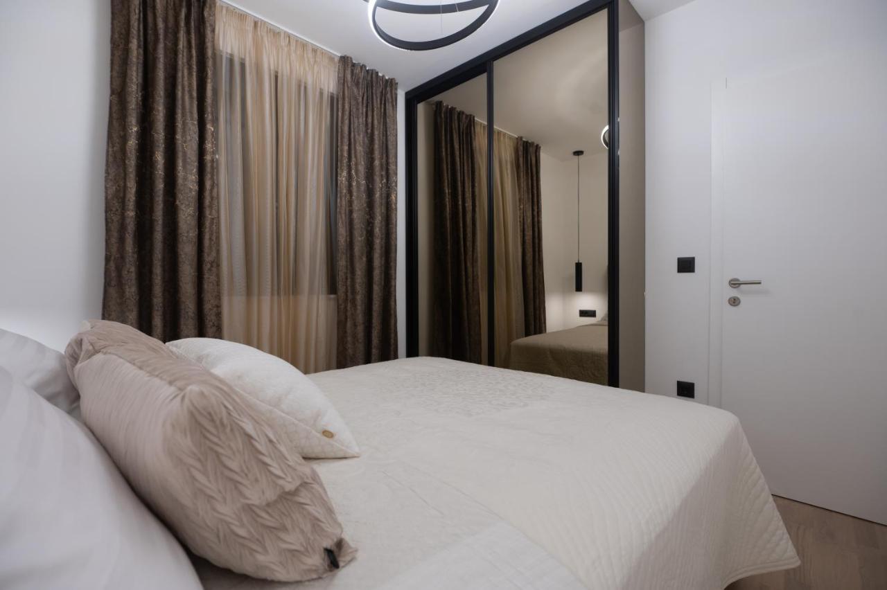Apartment Artemis Zadar Exterior photo